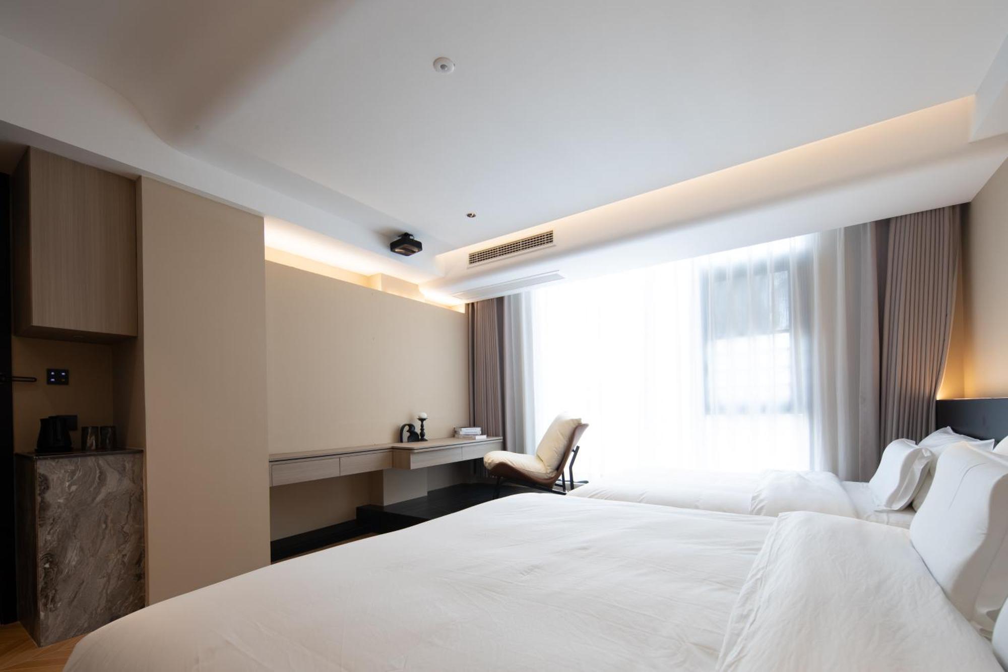 See You Soon At The Ritz Rose Summer Hotel Sanya Dış mekan fotoğraf